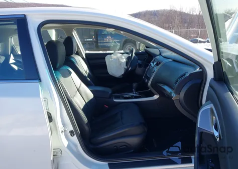 2015 Nissan Altima 2.5 Sl z USA, uszkodzony, nr VIN 1N4AL3AP2FN872254